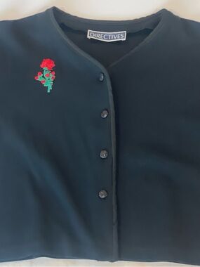Vintage 90s Directives Black Rose Embroidered Button Front Top